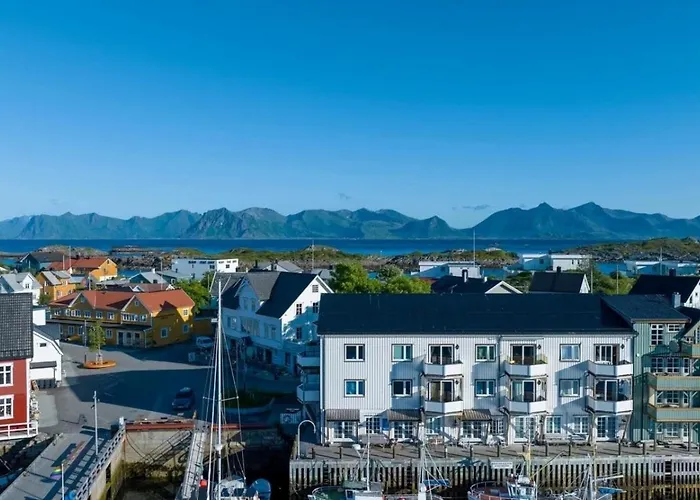 Hellandsoy Apartment, *